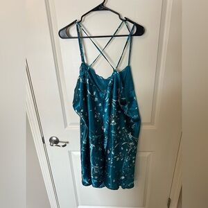 Amoureuse Teal Floral Women's Nightgown with cross cross back and robe